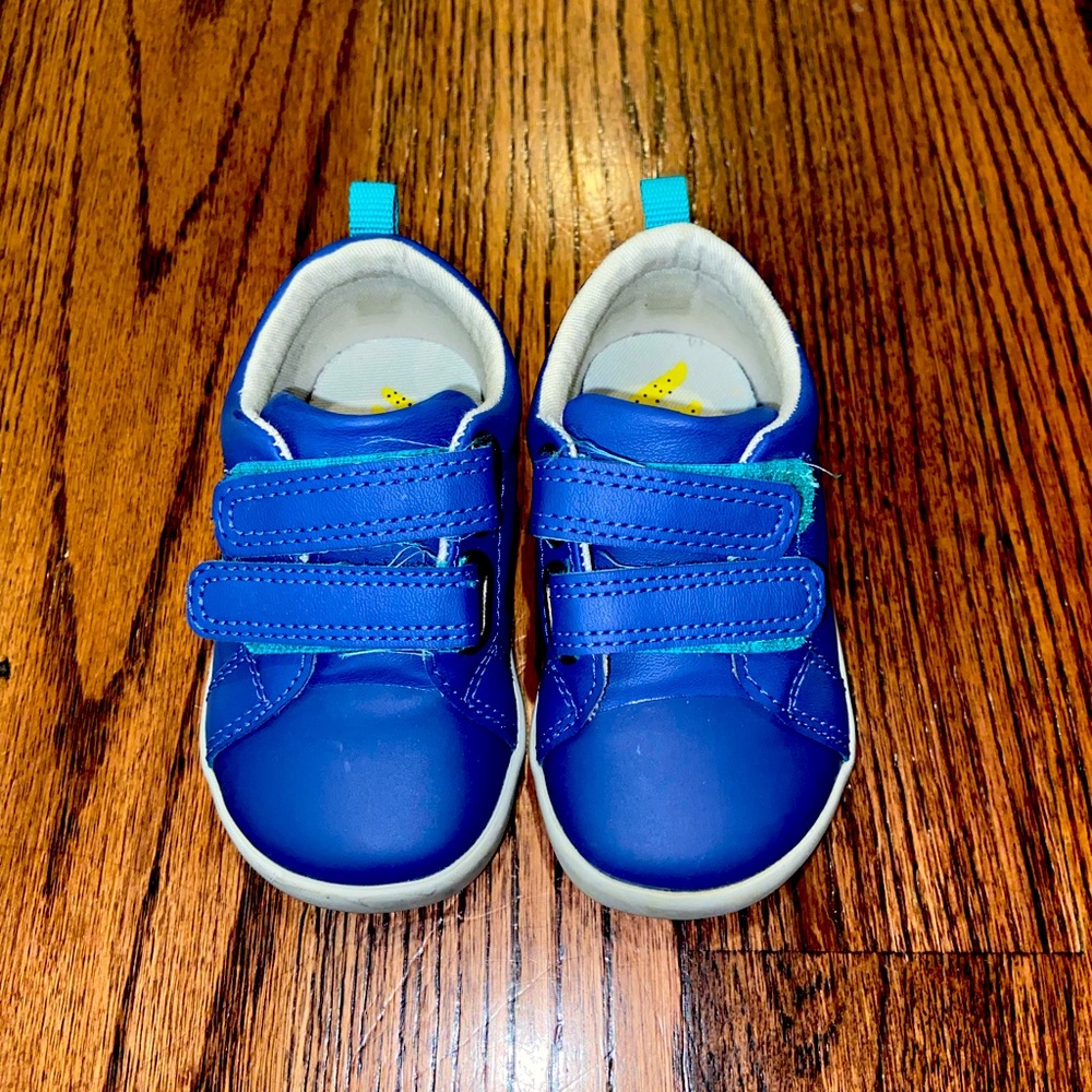 Ten Little Everyday Original sneakers.